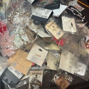 Elegant Women's Jewelry Collection - Gold and Silver Tones